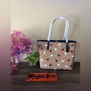 New Coach City Tote In Signature Canvas With Halloween Print CW450